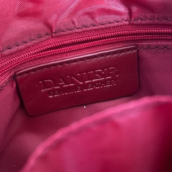Danier handbag - Picture 4 of 4
